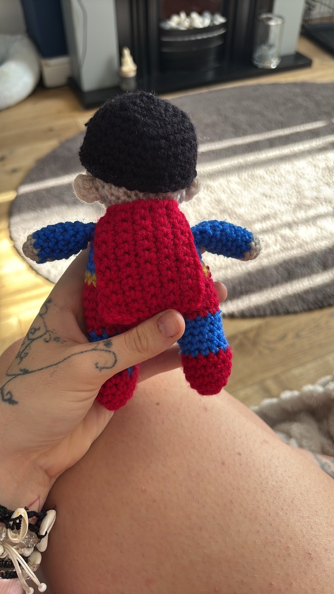 Mini superman